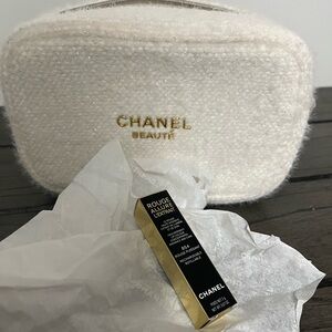 Chanel Rouge Allure L'Extrait in Black and Gold